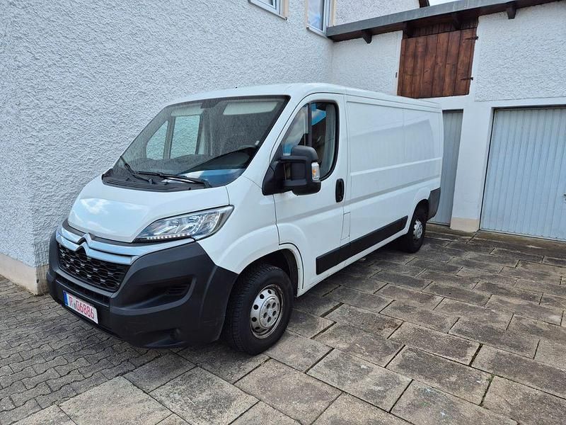 Second-hand Citroën Jumper Start 140 CP (102 kW) 2021 Alb Monovolum