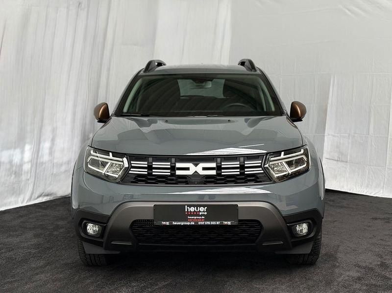 Gebraucht Dacia Duster Extreme 150 PS (110 kW) 2024 Grau SUV