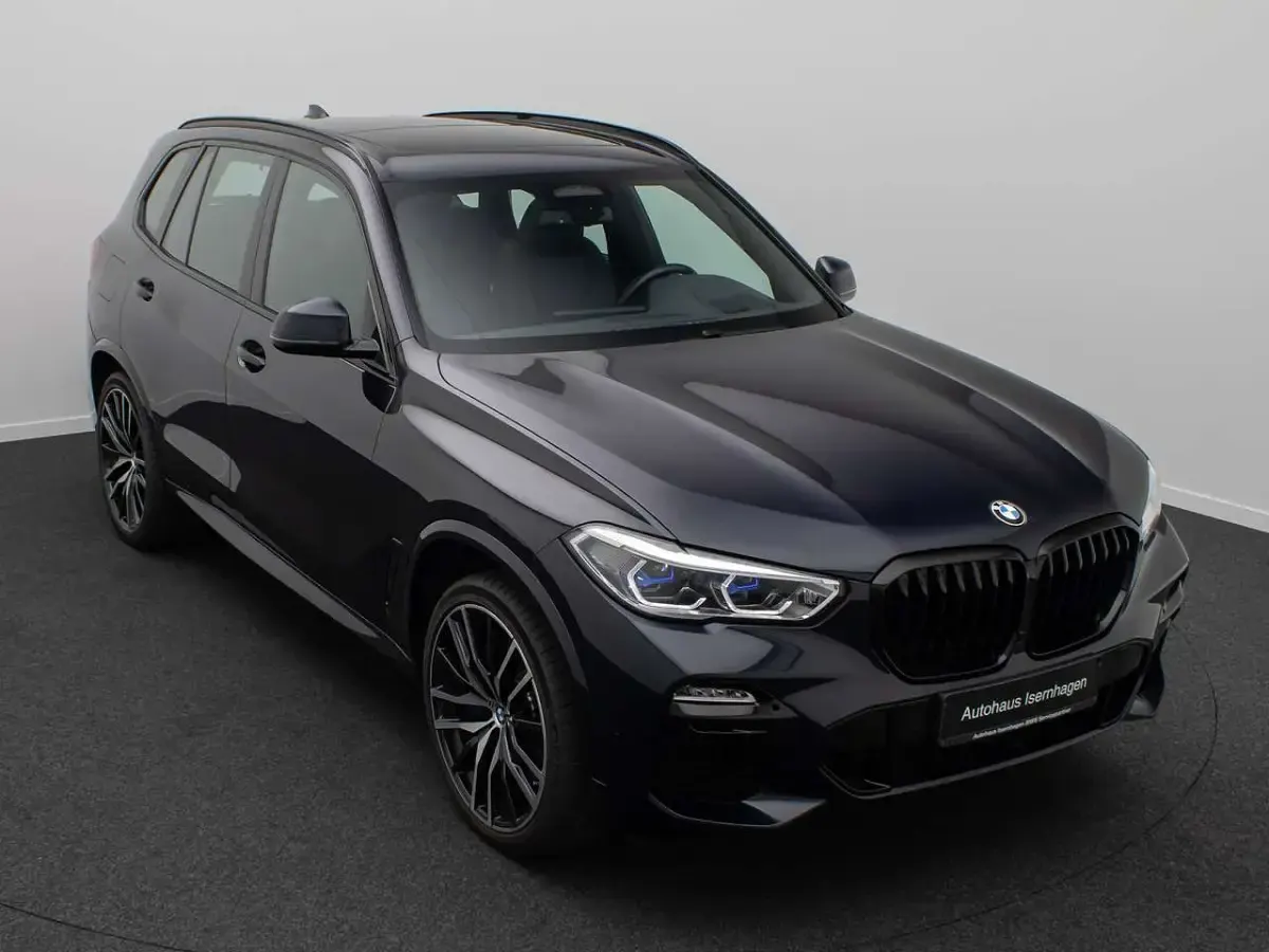 Gebraucht BMW X5 M 530 PS (389 kW) 2021 M carbonschwarz metallic416 SUV