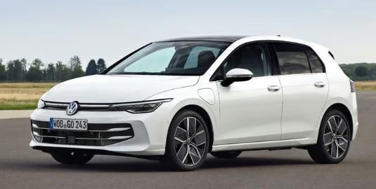 Gebraucht VW Golf VIII 116 PS (85 kW) 2024 Limousine