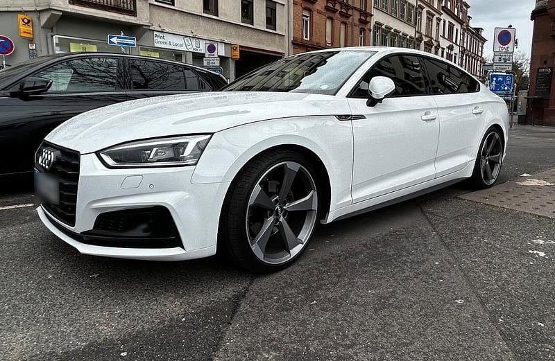 Gebraucht Audi A5 S-Line 190 PS (139 kW) 2019 Weiß Coupé