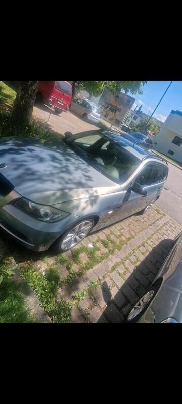 Silber Gebraucht 2007 BMW 320 Limousine | 1.750 € - Bild 1/4