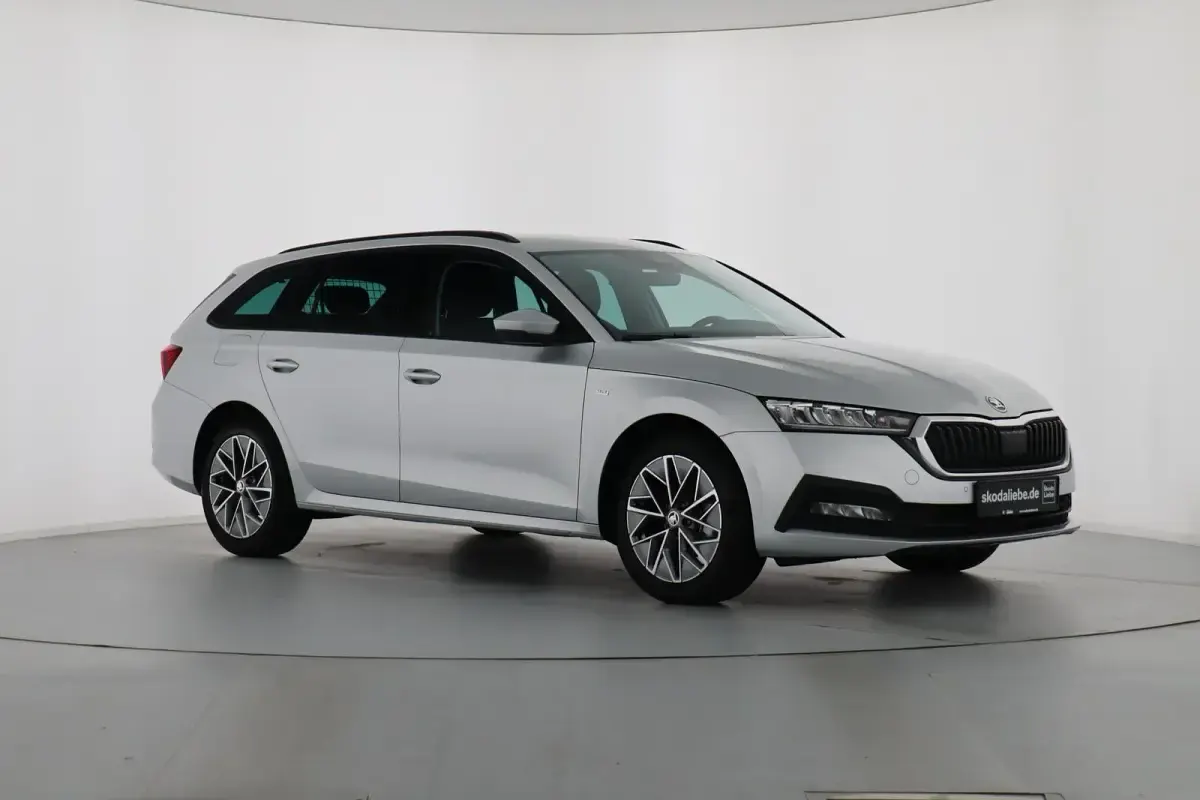 Usata Skoda Octavia Ambition 116 CV (85 kW) 2023 Argento Station wagon