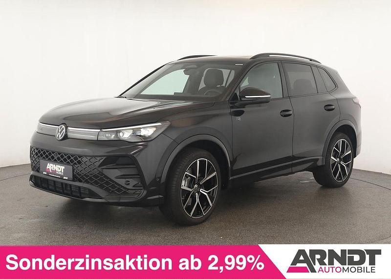Deep black perleffekt Gebraucht 2025 VW Tiguan R-line SUV | 51.584 € (Fairer Preis) - Bild 1/4