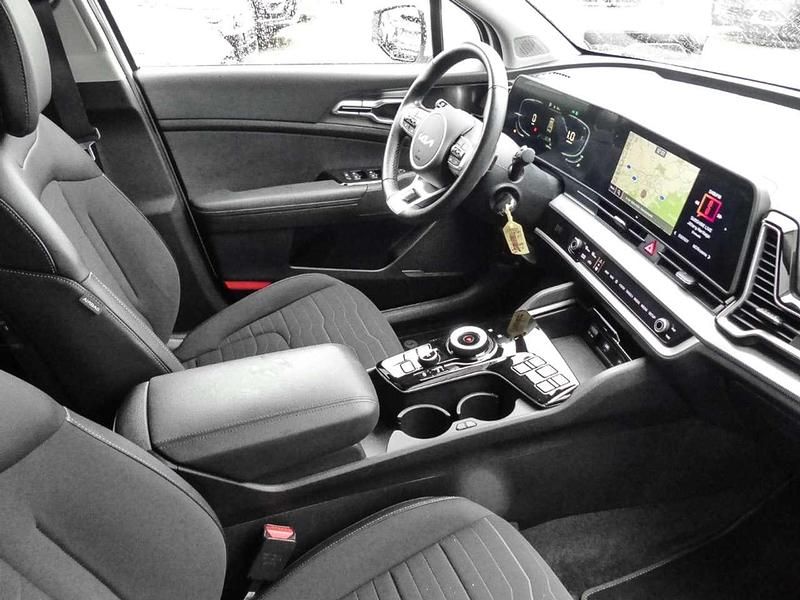 Gebraucht Kia Sportage Vision 150 PS (110 kW) 2023 Casa white SUV