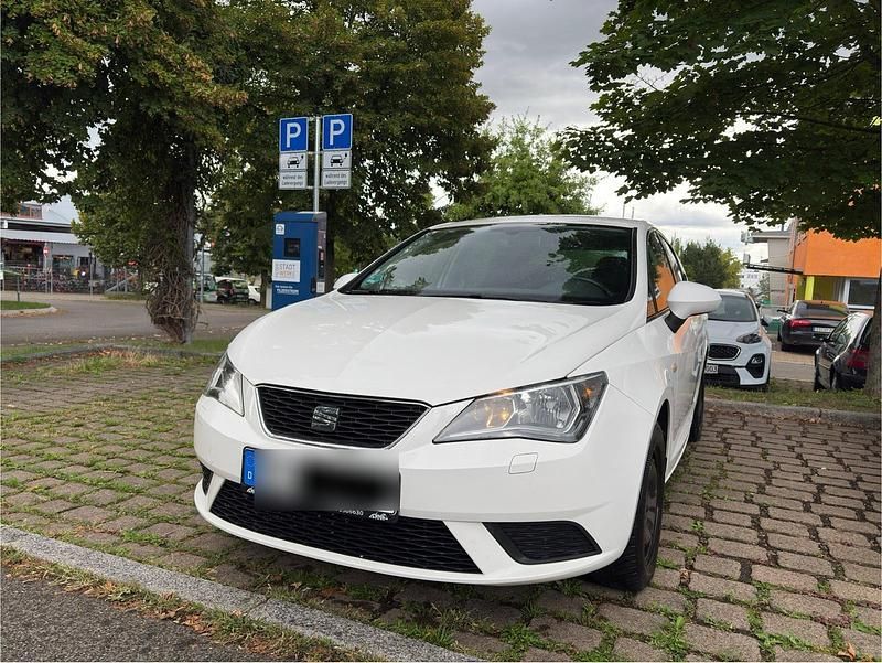 Weiß Gebraucht 2016 Seat Ibiza Kleinwagen | 5.500 € (Fairer Preis) - Bild 1/4