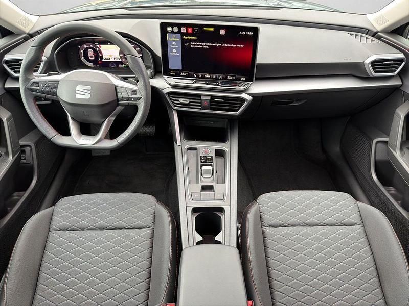 Neu Seat Leon FR 150 PS (110 kW) 2025 Fjordblau Kombi