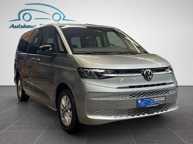 Gebraucht VW Multivan Life 150 PS (110 kW) 2024 Silberkeine angabe Van