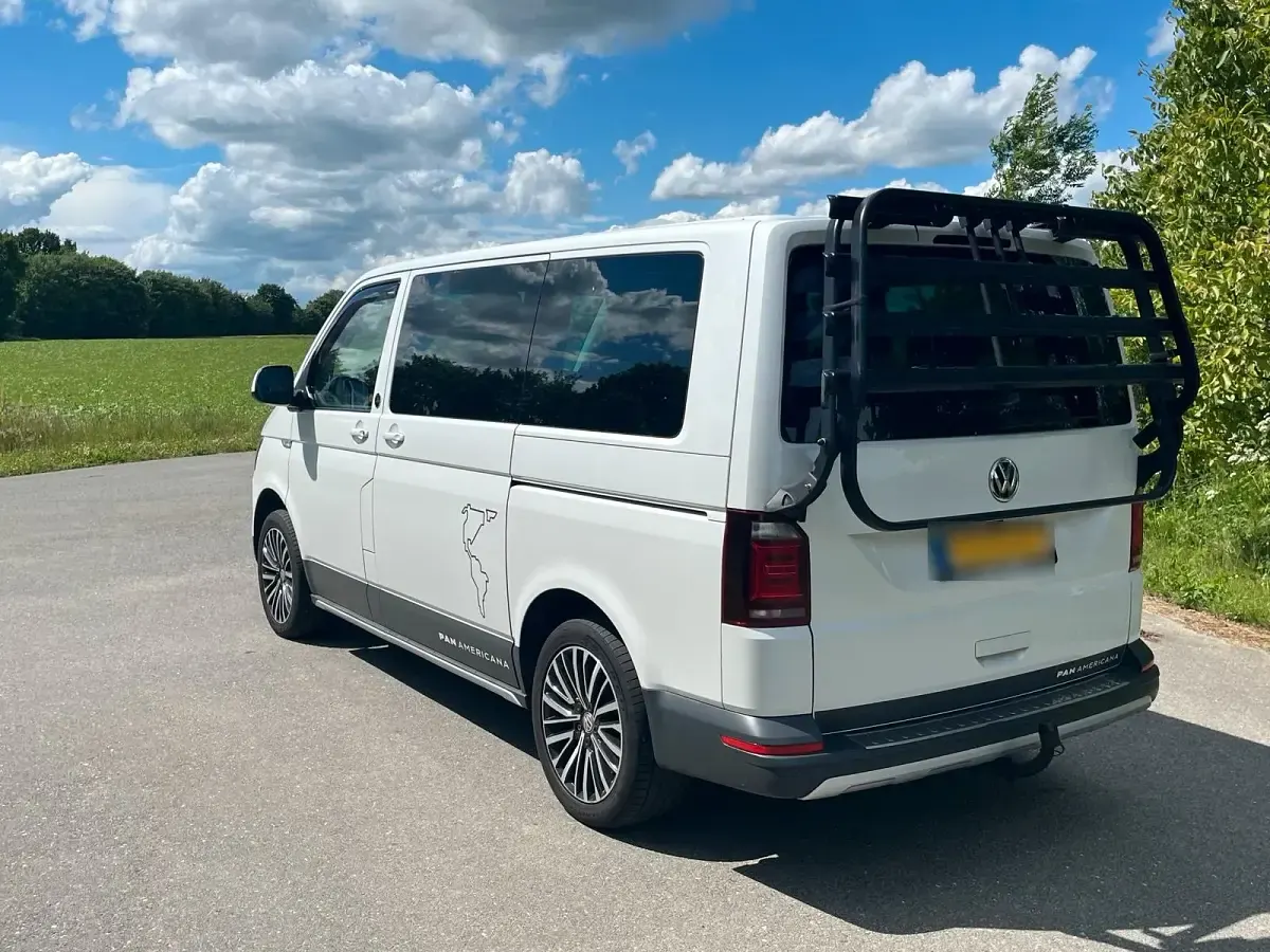 Gebraucht VW Multivan PanAmericana 150 PS (110 kW) 2016 Weiß Van / Kleinbus