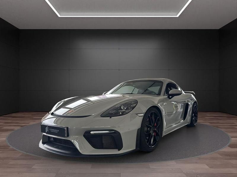 Kreide Gebraucht 2021 Porsche Cayman GT4 Coupé | 103.490 € (Fairer Preis) - Bild 1/4