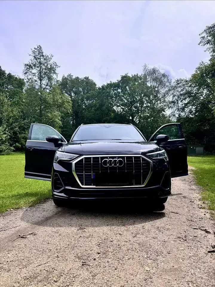 Gebraucht Audi Q3 S-Line 150 PS (110 kW) 2019 Schwarz SUV