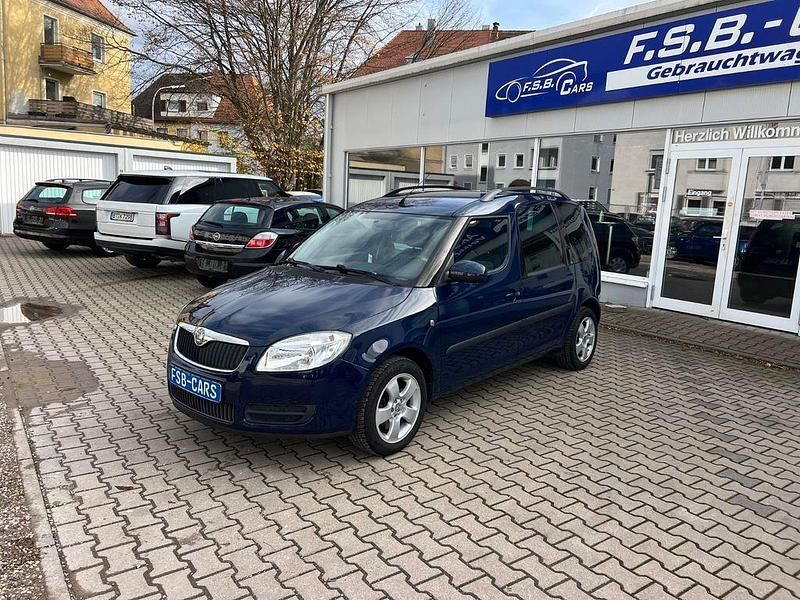 Blau Gebraucht 2009 Skoda Roomster Plus Edition Van / Kleinbus | 3.850 € (Fairer Preis) - Bild 1/4
