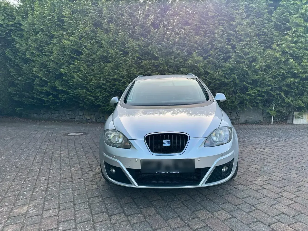 Gebraucht Seat Altea XL Copa 128 PS (94 kW) 2011 Silber Van / Kleinbus