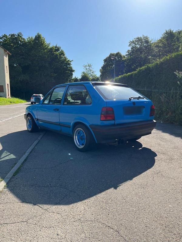 Gebraucht VW Polo 113 PS (83 kW) 1991 Blau Coupé