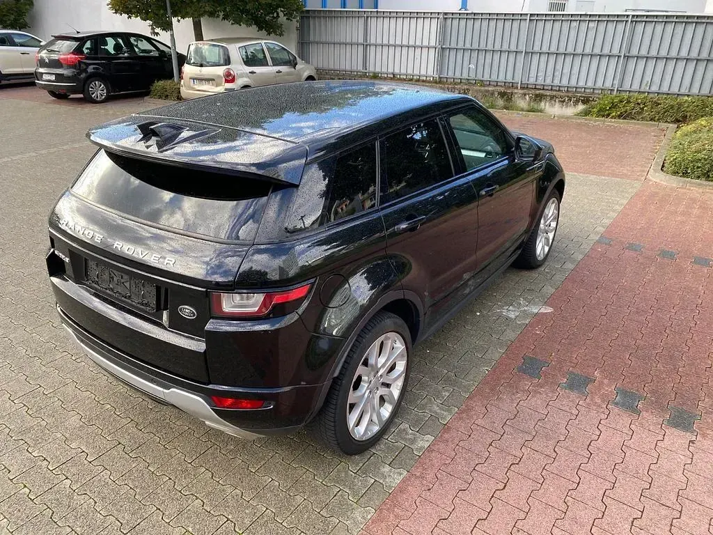 Used Land Rover Range Rover evoque Dynamic 179 HP (131 kW) 2016 Black SUV