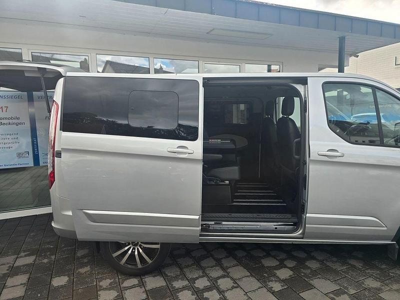 Gebraucht Ford Tourneo Custom 170 PS (125 kW) 2018 Silber Van