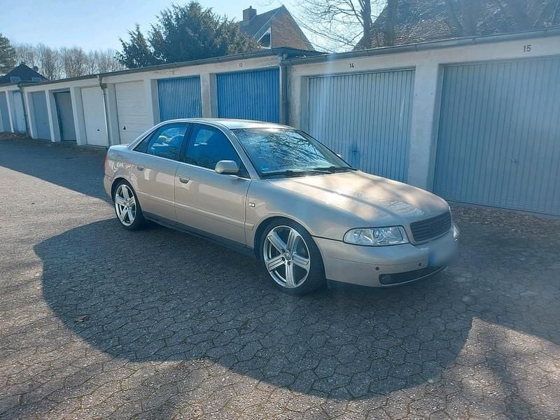 Gebraucht Audi A4 165 PS (121 kW) 2000 Gold Limousine