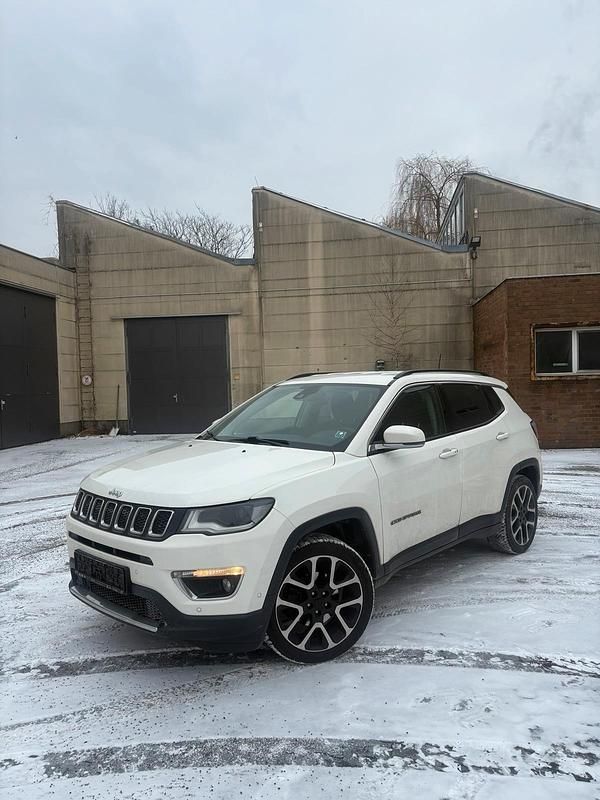 Weiß Gebraucht 2018 Jeep Compass SUV | 10.400 € (Superpreis) - Bild 1/4