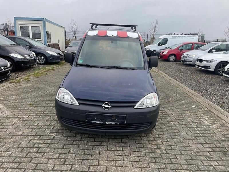 Gebraucht Opel Combo 90 PS (66 kW) 2009 Blau Van / Kleinbus