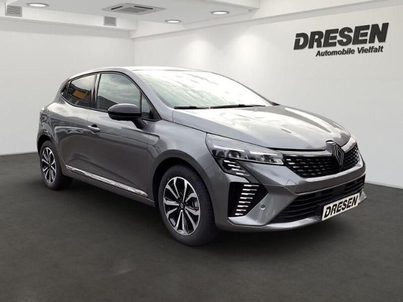 Neu Renault Clio V Evolution 91 PS (66 kW) 2025 Grau Limousine