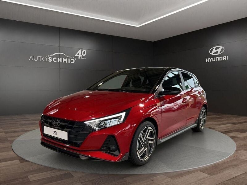 Dragon red/ phantom black / mic Gebraucht 2025 Hyundai i20 N Line Limousine | 23.390 € (Fairer Preis) - Bild 1/4