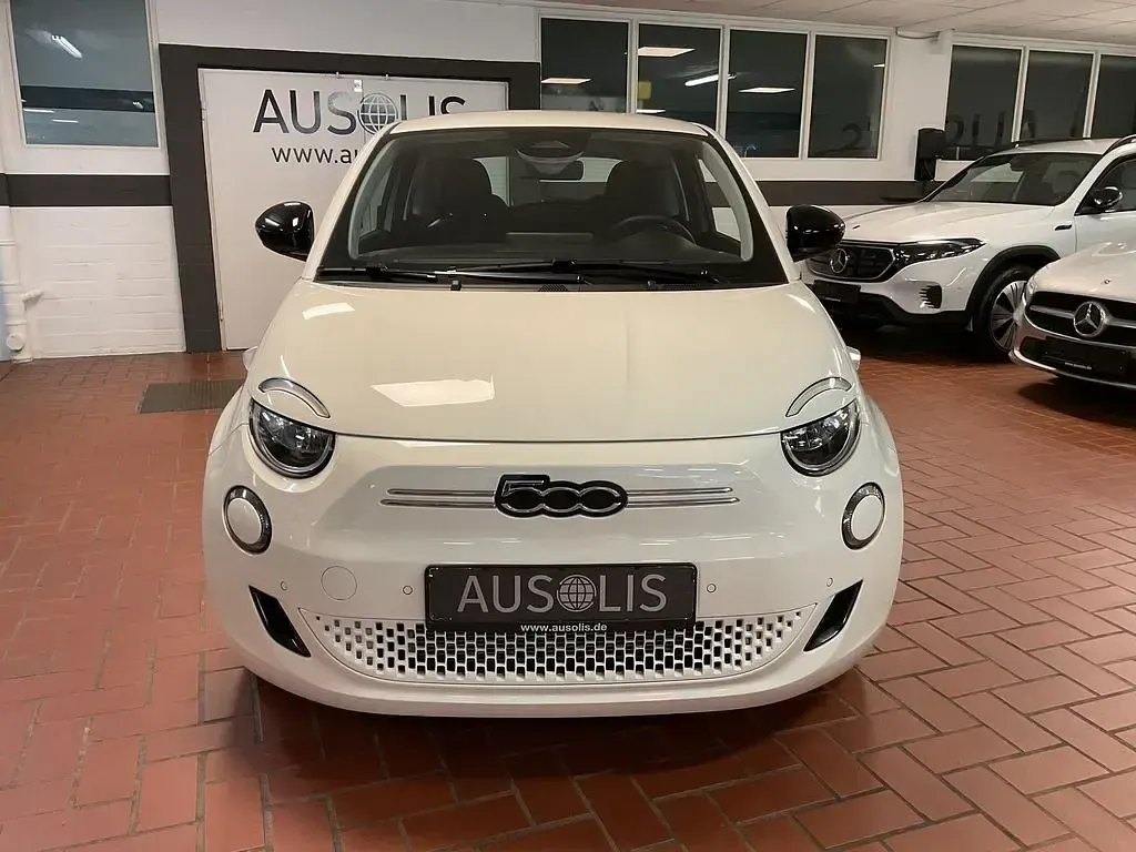 Gebraucht Fiat 500e Red 69 kW (95 PS) 2025 Weiß Limousine