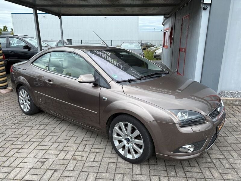Gebraucht Ford Focus Cabriolet Titanium 145 PS (106 kW) 2007 Cabrio