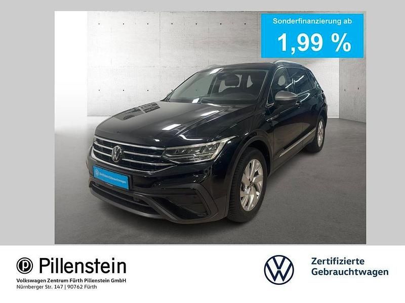 Deep black perleffekt Gebraucht 2024 VW Tiguan Allspace Life SUV | 34.909 € (Guter Preis) - Bild 1/2
