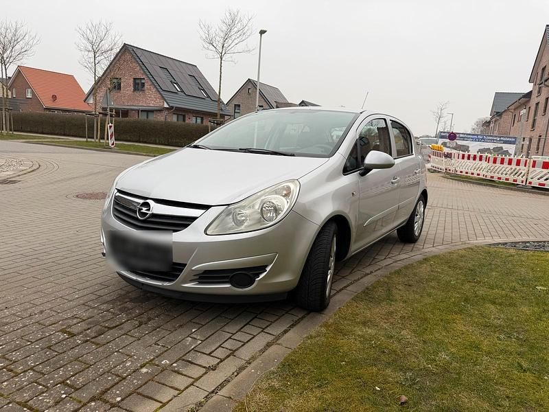 Gebraucht Opel Corsa 90 PS (66 kW) 2008 Kleinwagen