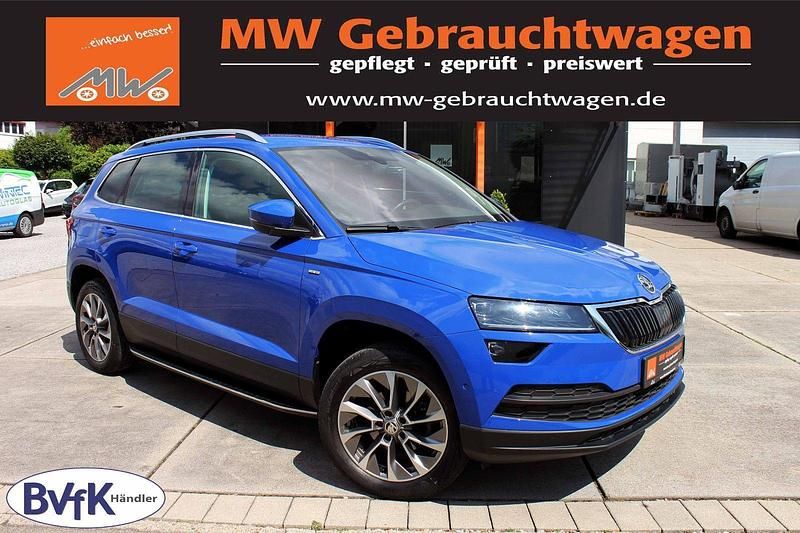 Blau Gebraucht 2021 Skoda Karoq Clever SUV | 23.990 € (Guter Preis) - Bild 1/3