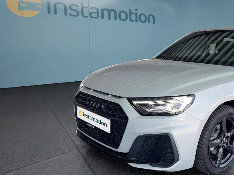 Neu Audi A1 Sportback S-Line 116 PS (85 kW) 2026 Silber Kleinwagen