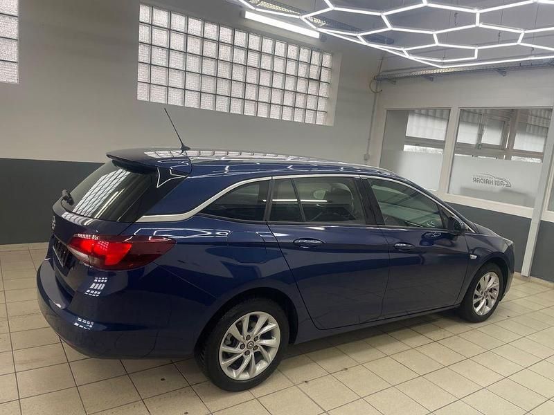 Gebraucht Opel Astra Elegance 145 PS (106 kW) 2020 Blau Kombi