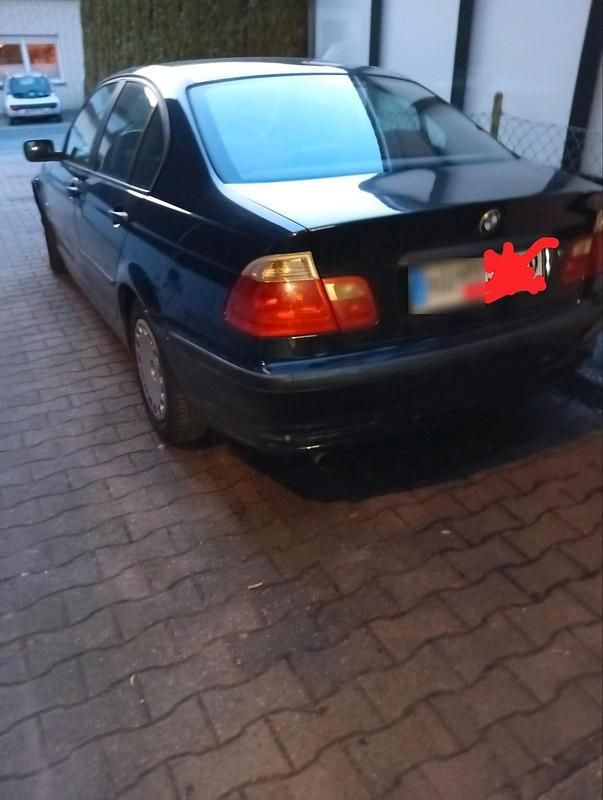 Gebraucht BMW 316 105 PS (77 kW) 1999 Schwarz Limousine