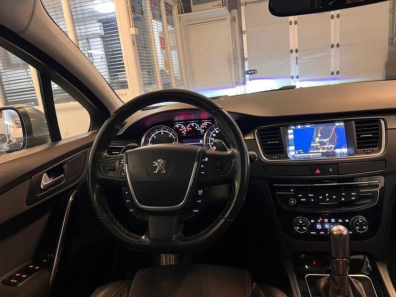 Gebraucht Peugeot 508 181 PS (133 kW) 2015 Grau Limousine