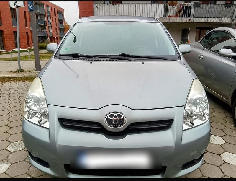 Andere farben Gebraucht 2008 Toyota Corolla Kombi | 6.000 € - Bild 1/4