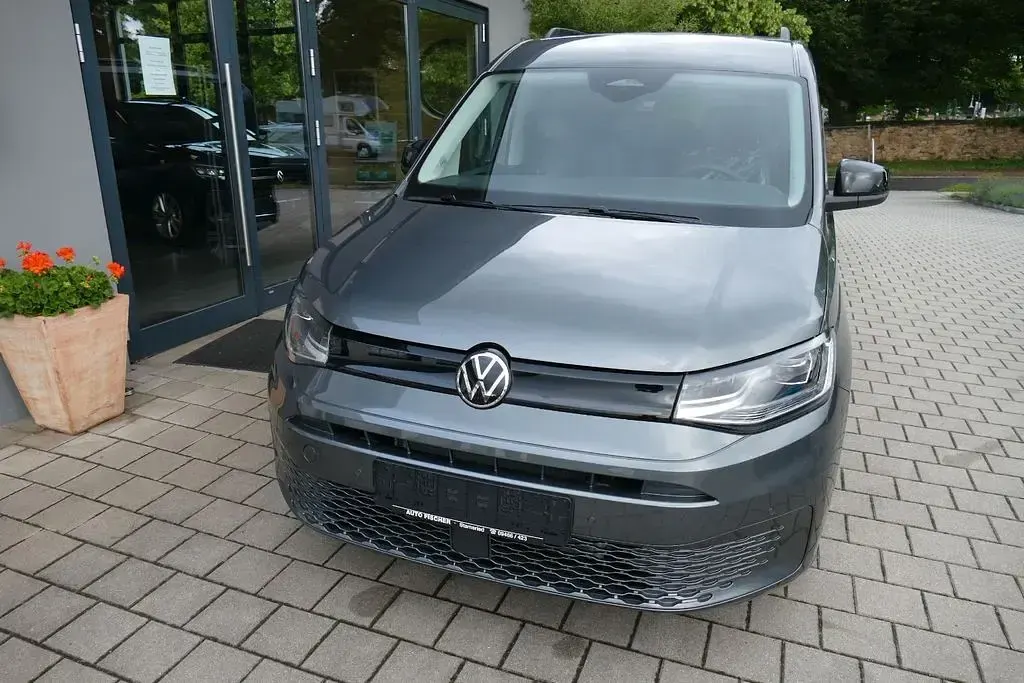 Neu VW Caddy Maxi 122 PS (89 kW) 2026 Grau Van / Kleinbus