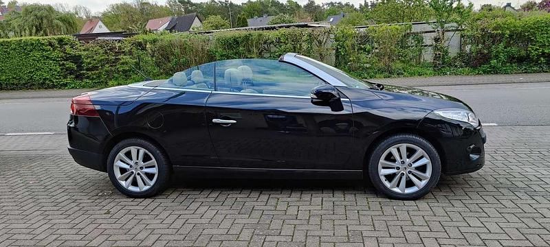 Gebraucht Renault Mégane Cabriolet Luxe 131 PS (96 kW) 2011 Schwarz Cabrio