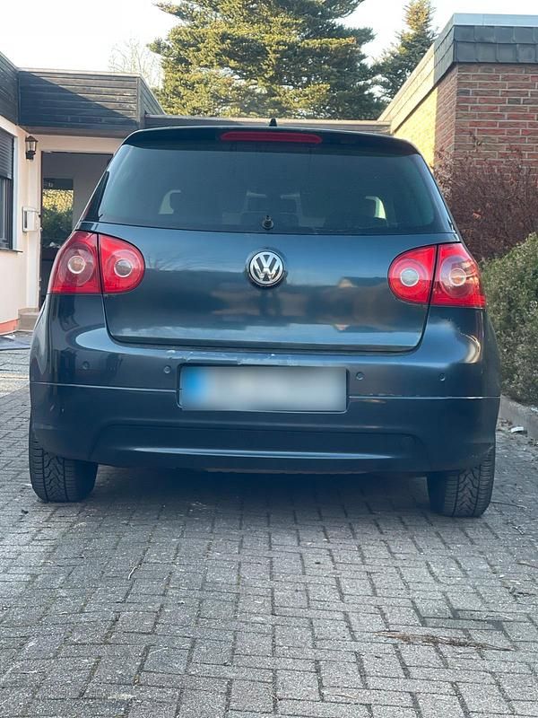 Second-hand VW Golf 140 CP (102 kW) 2007 Albastru Coupe