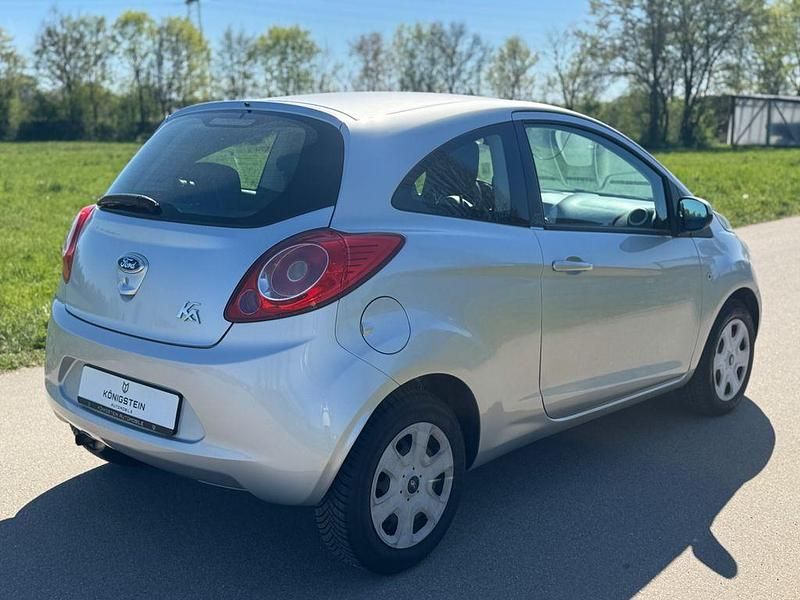 Gebraucht Ford Ka Trend 69 PS (50 kW) 2011 Silber Kleinwagen