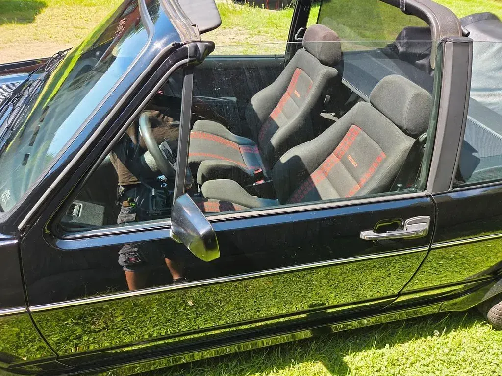 Gebraucht VW Golf Cabriolet Sportline 98 PS (72 kW) 1991 Schwarz Cabrio
