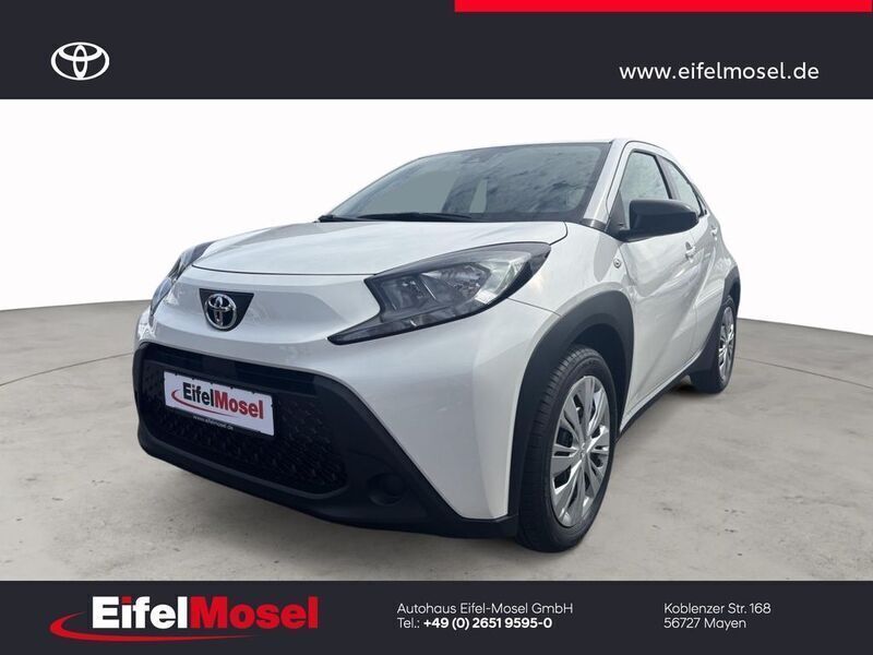 Weiß Neu 2025 Toyota Aygo X X-play SUV | 16.960 € (Fairer Preis) - Bild 1/4