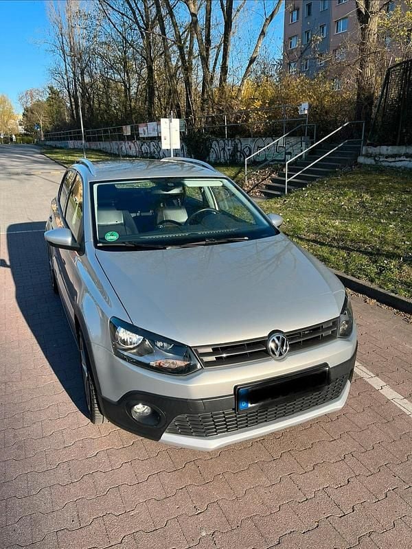 Gebraucht VW Polo Cross 110 PS (80 kW) 2011 Silber Kleinwagen