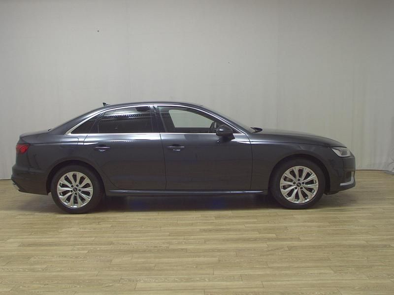 Grau Gebraucht 2021 Audi A4 Advanced Limousine | 25.180 € (Fairer Preis) - Bild 1/4