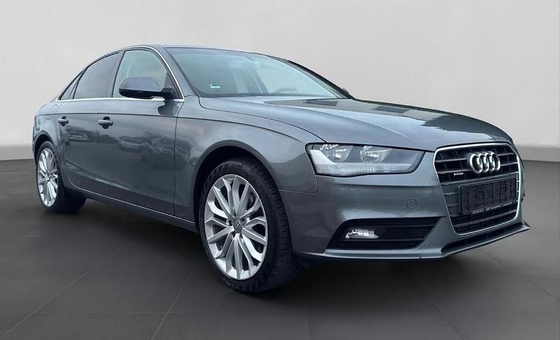 Gebraucht Audi A4 300 PS (220 kW) 2012 Grau Limousine