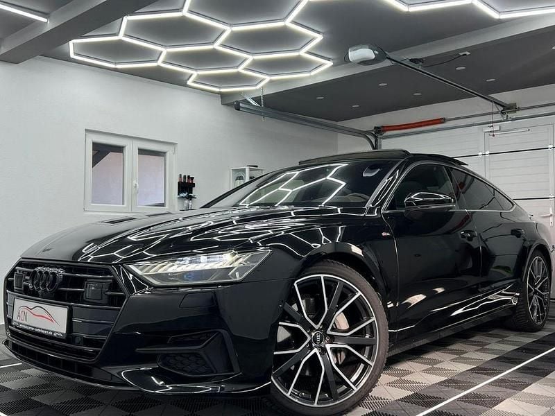 Mythosschwarz Gebraucht 2018 Audi A7 Sportback S-Line Kleinwagen | 41.950 € (Etwas zu teuer) - Bild 1/4