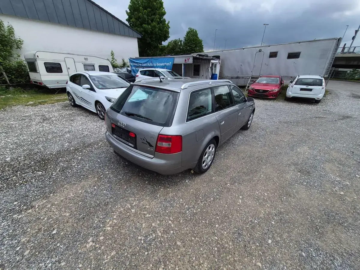 Gebraucht Audi A6 131 PS (96 kW) 2003 Beige Kombi