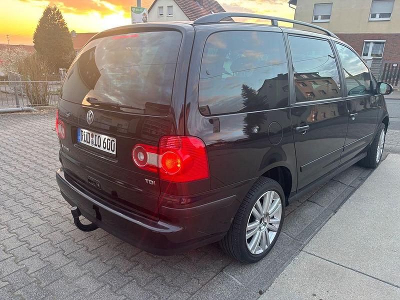 Gebraucht VW Sharan 116 PS (85 kW) 2006 Schwarz Van / Kleinbus