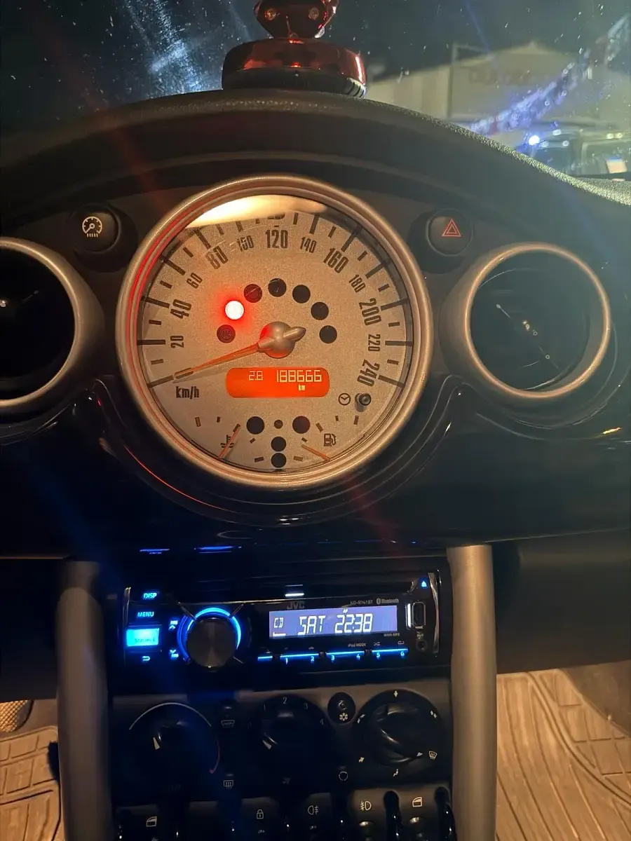 Käytetty Mini Cooper Coupé 2005 Punainen Coupe - kaksiovinen