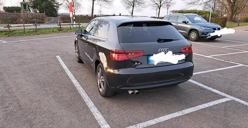 Gebraucht Audi A3 Ambiente 128 PS (94 kW) 2012 Braun Kleinwagen