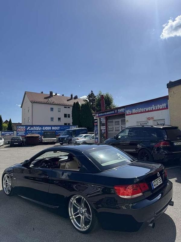 Gebraucht BMW 335 Cabriolet 306 PS (225 kW) 2007 Schwarz Cabrio